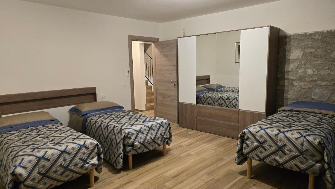 Bed and Breakfast Ca Mandarein Quattro Castella Exterior foto